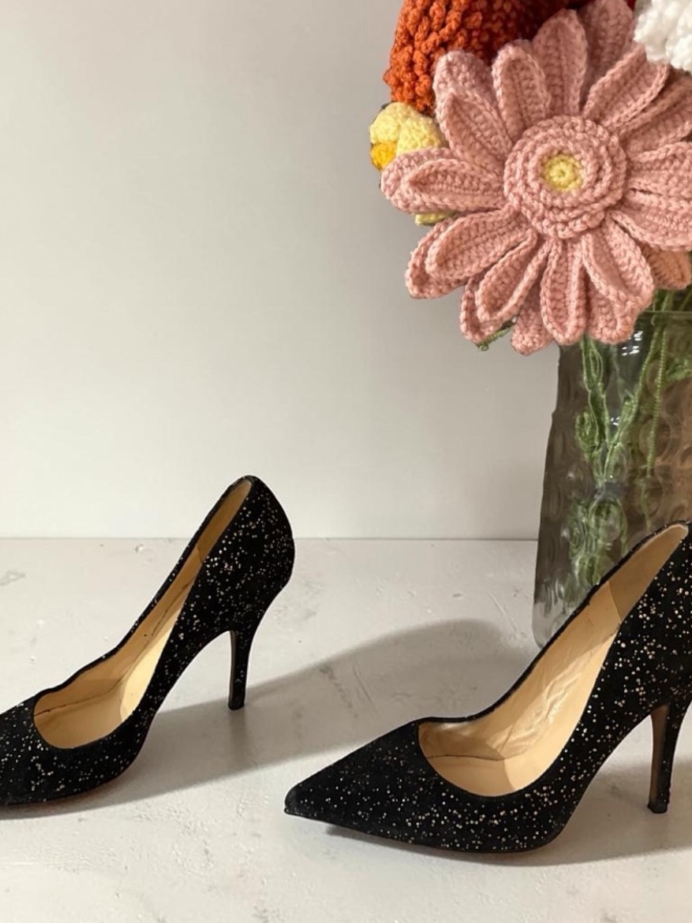 Kate Spade Black Glitter Pointed-Toe Pumps Size 7